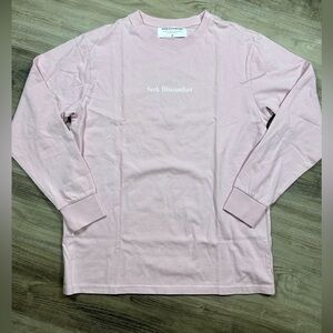 Seek Discomfort Long Sleeve Tee – Light Pink – XS